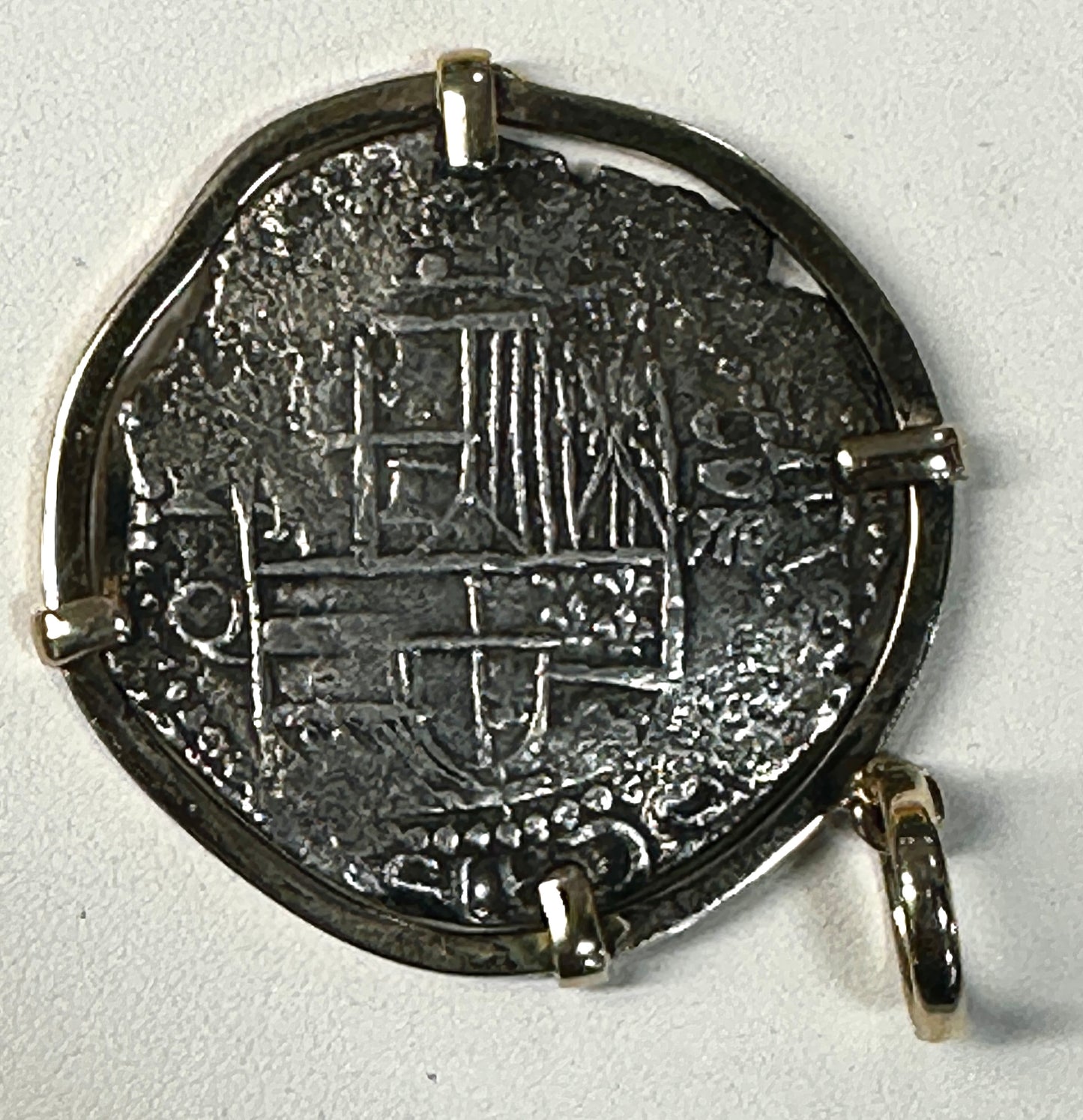 Atocha 14k Gold Bezel 8 Reales Spanish Treasure Coin AT151