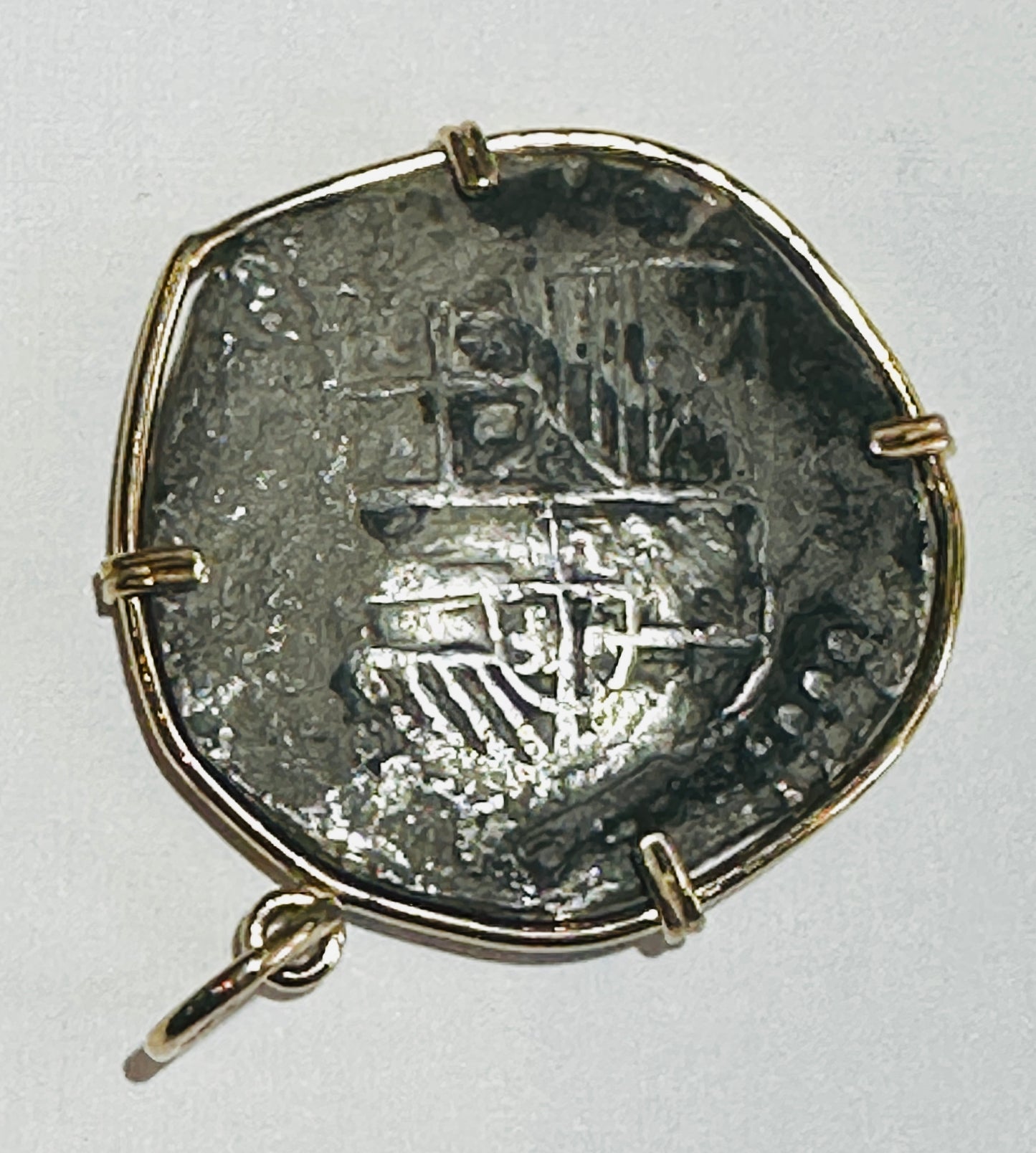 Spice Island Wreck 8 Reales Treasure Coin 14k Gold Bezel 69470