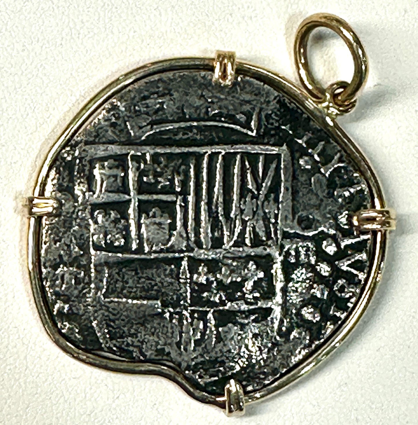 Atocha 14k Gold Bezel 8 Reales Spanish Treasure Coin AT207