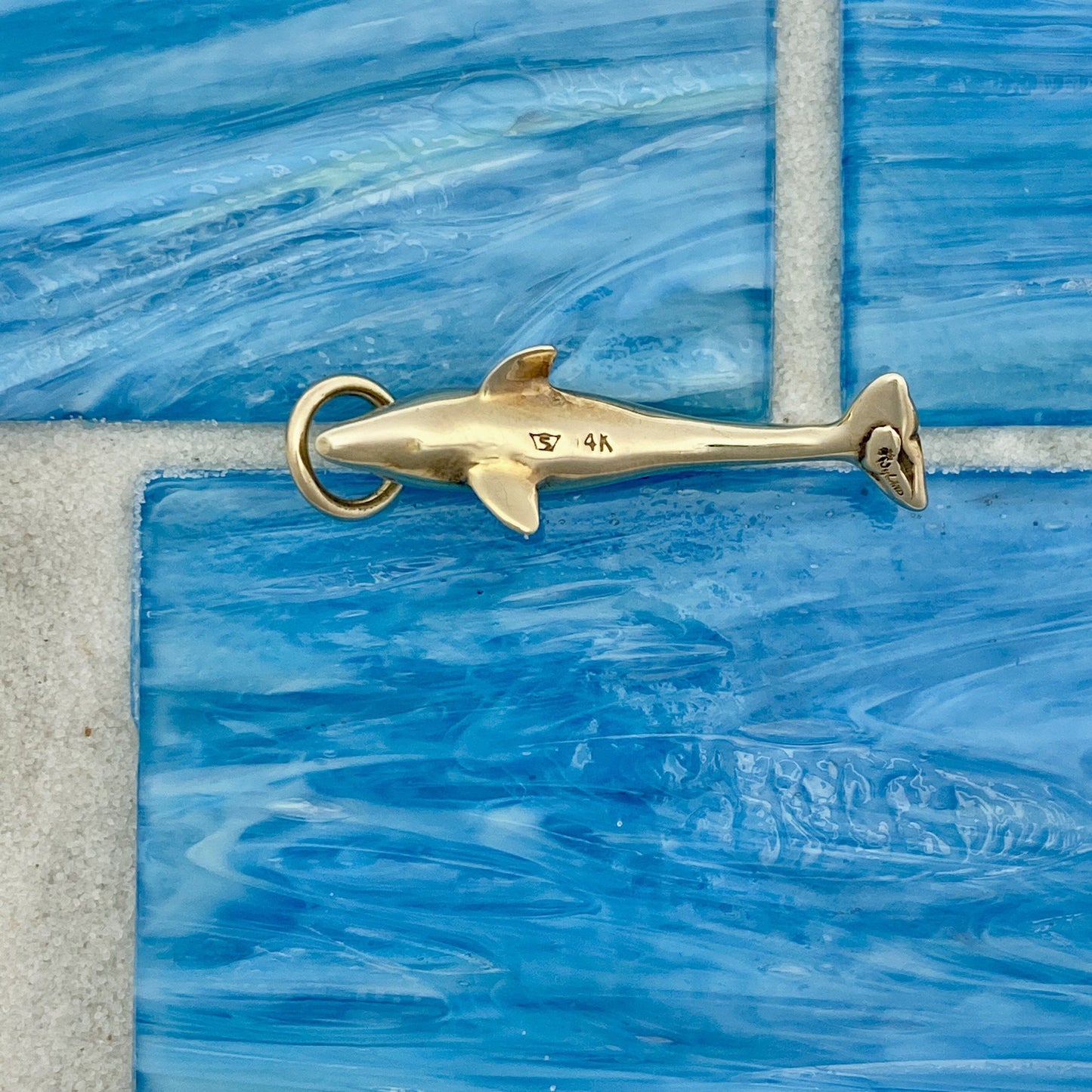 14k Yellow Gold Double Sided Dolphin Pendant - DePaulas