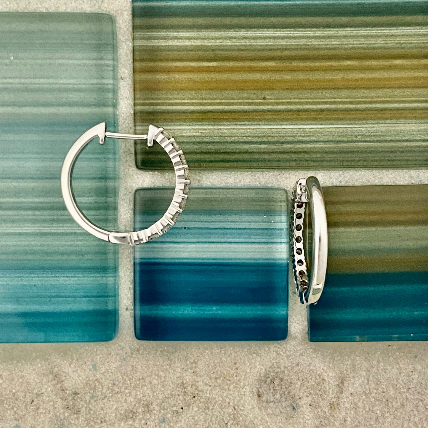 14k White Gold 15mm .65cttw Diamond Hoop Earrings