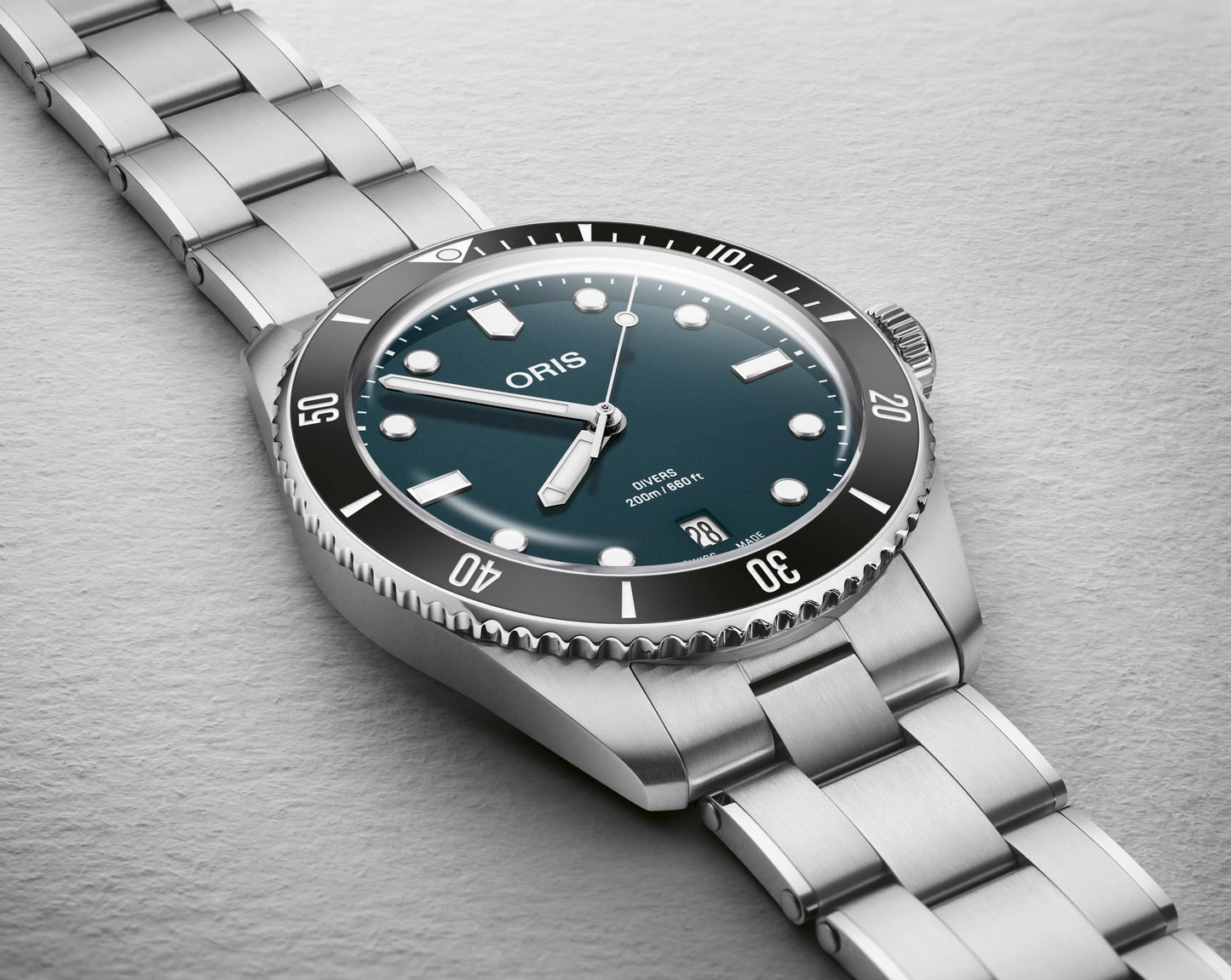 Oris Divers Date Blue Dial Watch 01 733 7795 4055-Set - DePaulas