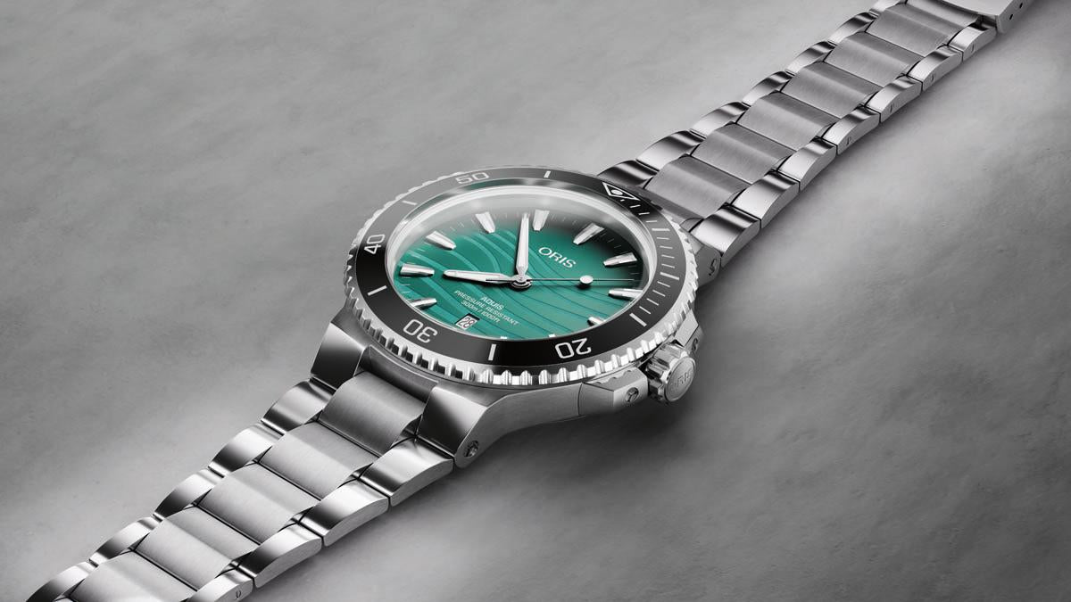 Oris Aquis Yangtze Jiangtun Limited Edition Dive Watch
