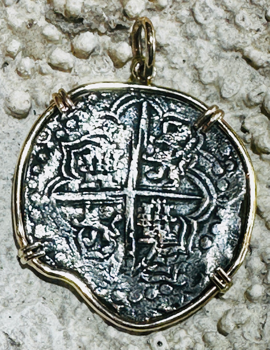 Atocha 14k Gold Bezel 8 Reales Spanish Treasure Coin AT207