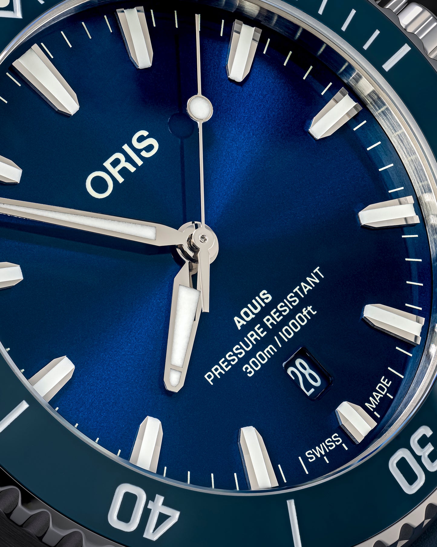 Oris Aquis Blue Dial Blue Strap Dive Watch 01 733 7789 4154-07 8 23 04PEB