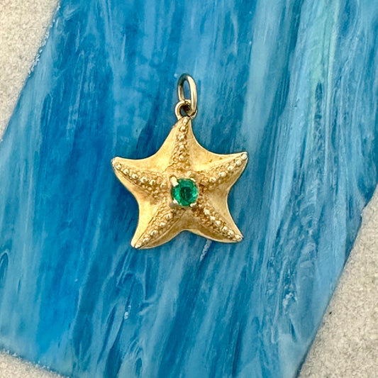 14k Yellow Gold Starfish With Emerald Pendant - DePaulas