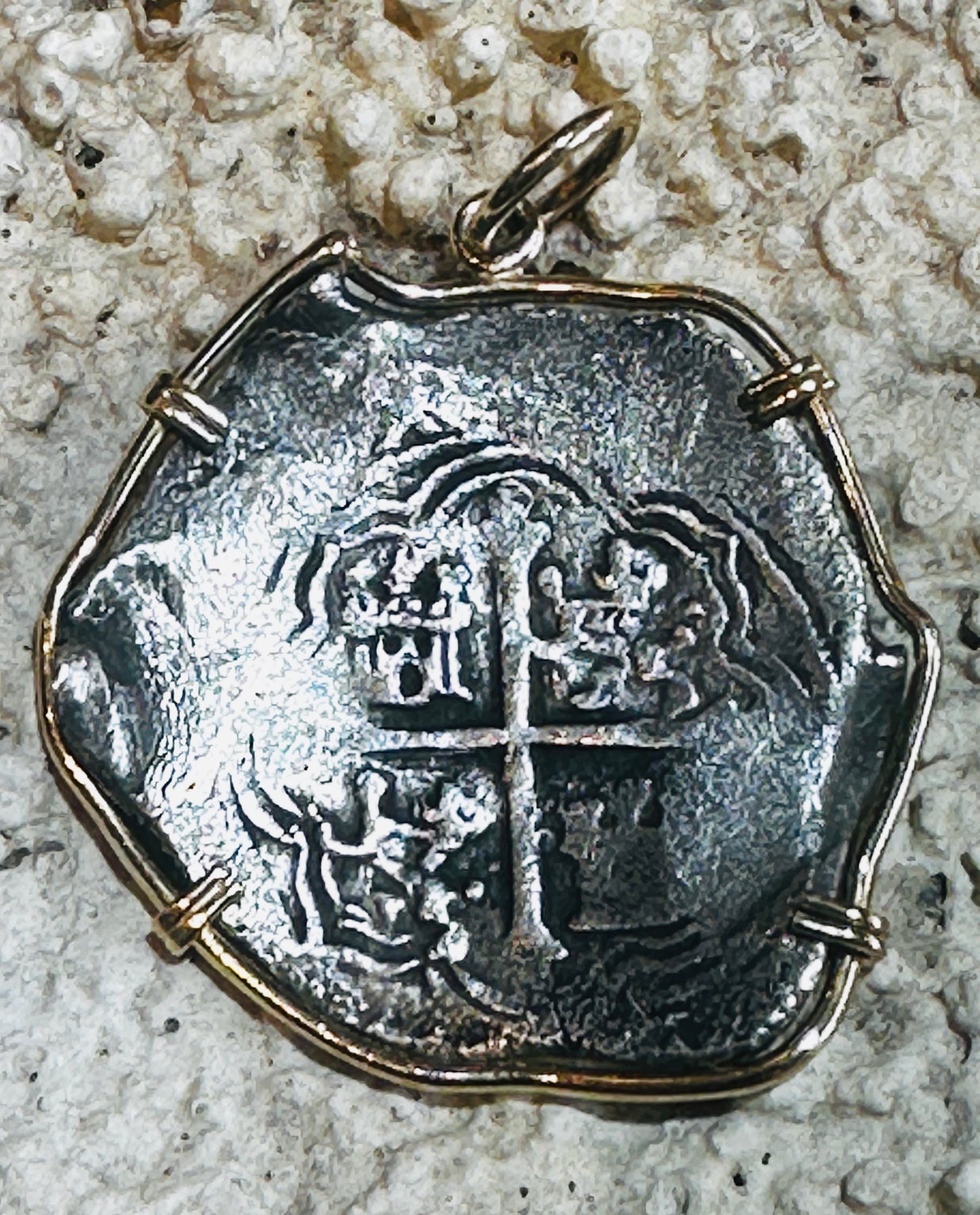Spice Island Wreck 8 Reales Treasure Coin 14k Gold Bezel 69467
