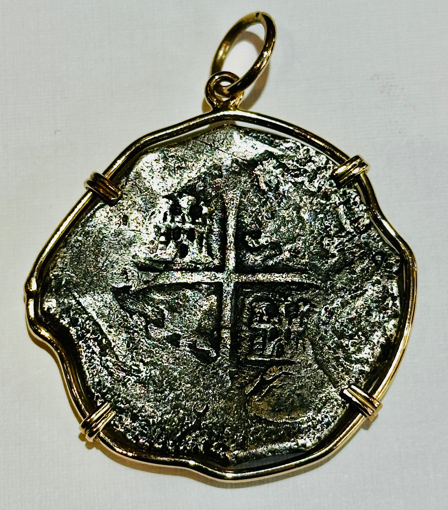 Spice Island Wreck 8 Reales Treasure Coin 14k Gold Bezel 69469
