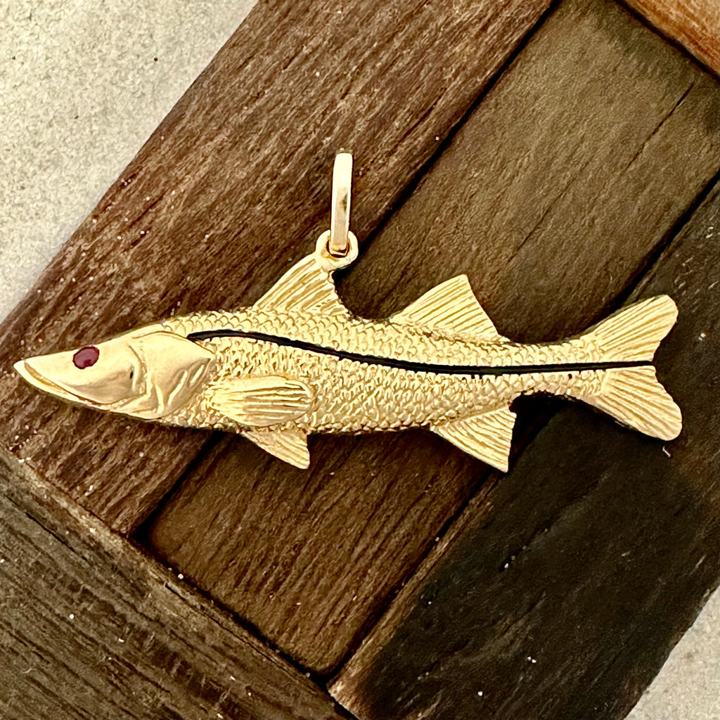 14k Yellow Gold Large Snook With Ruby Eye Pendant