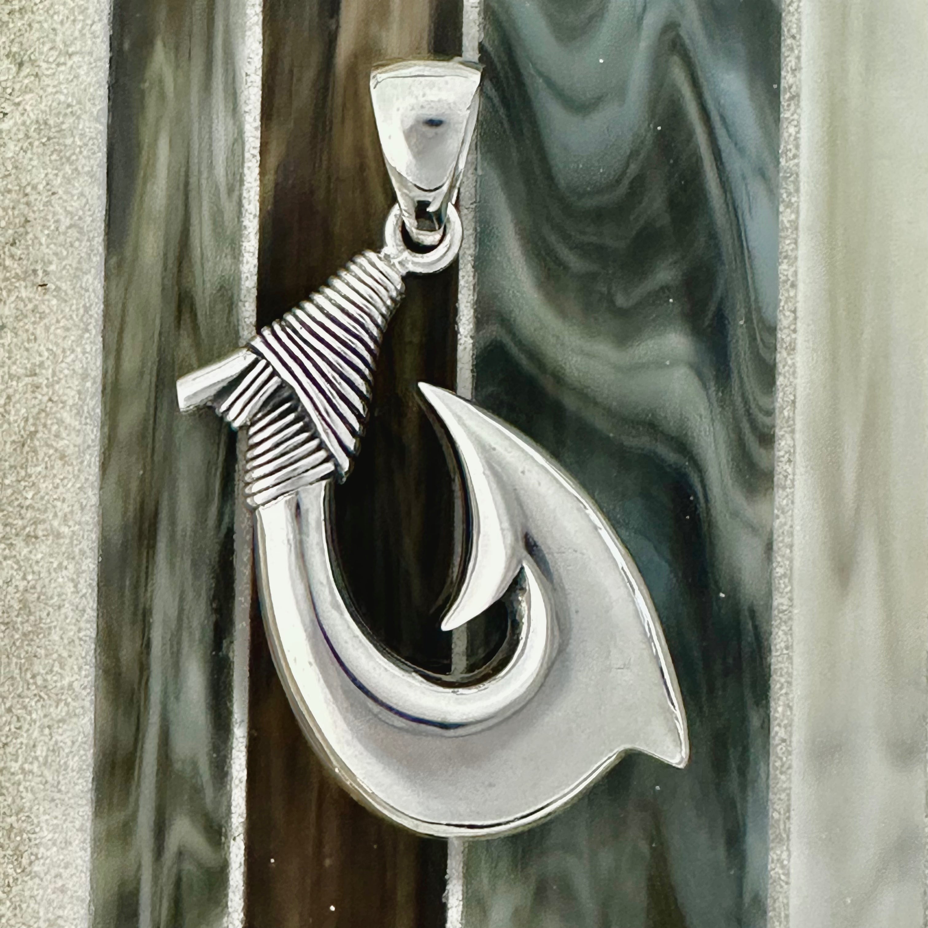 Maui sales hook pendant