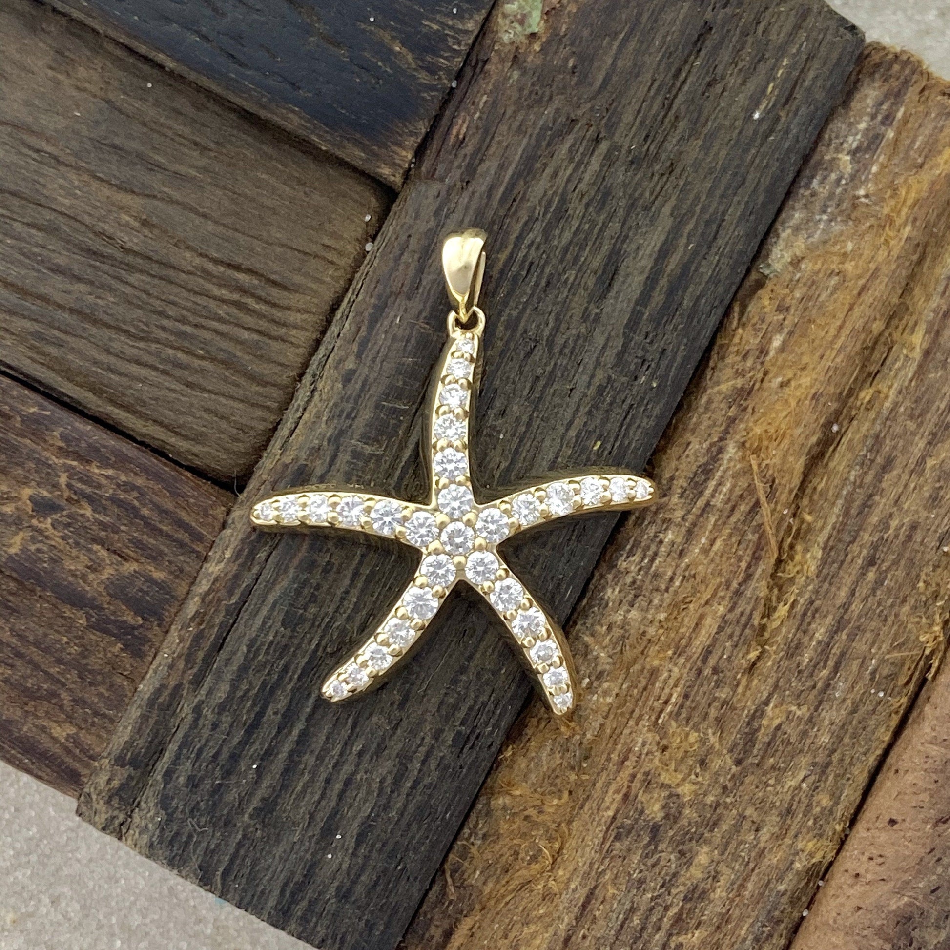 14k Yellow Gold Diamond .50cttw Starfish Pendant - DePaulas