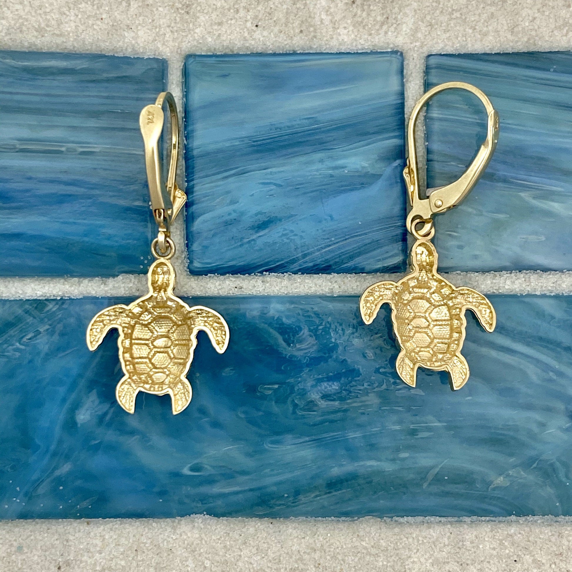 14k 2-Tone Gold Diamond Cut Turtle Leverback Earrings - DePaulas