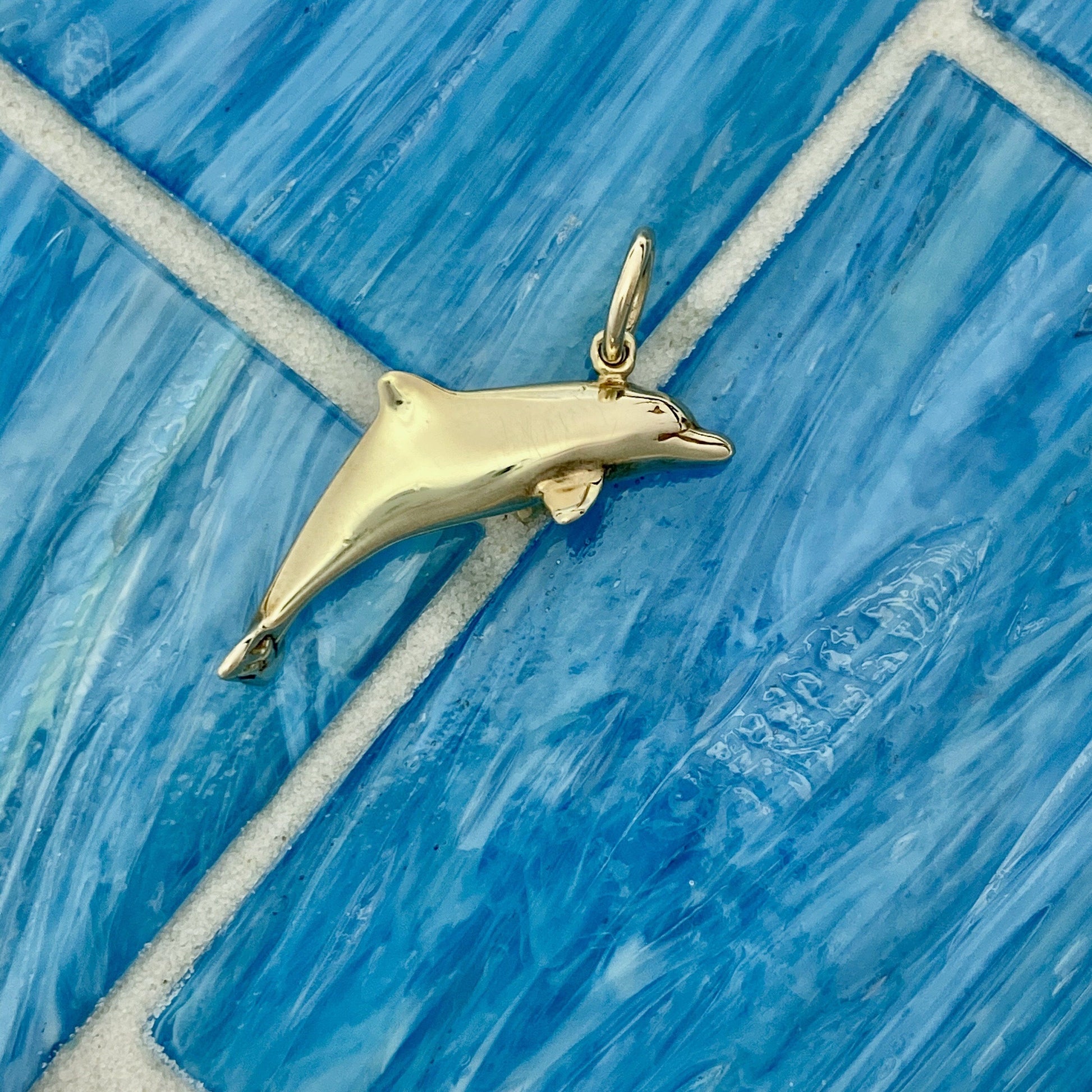 14k Yellow Gold Double Sided Dolphin Pendant - DePaulas