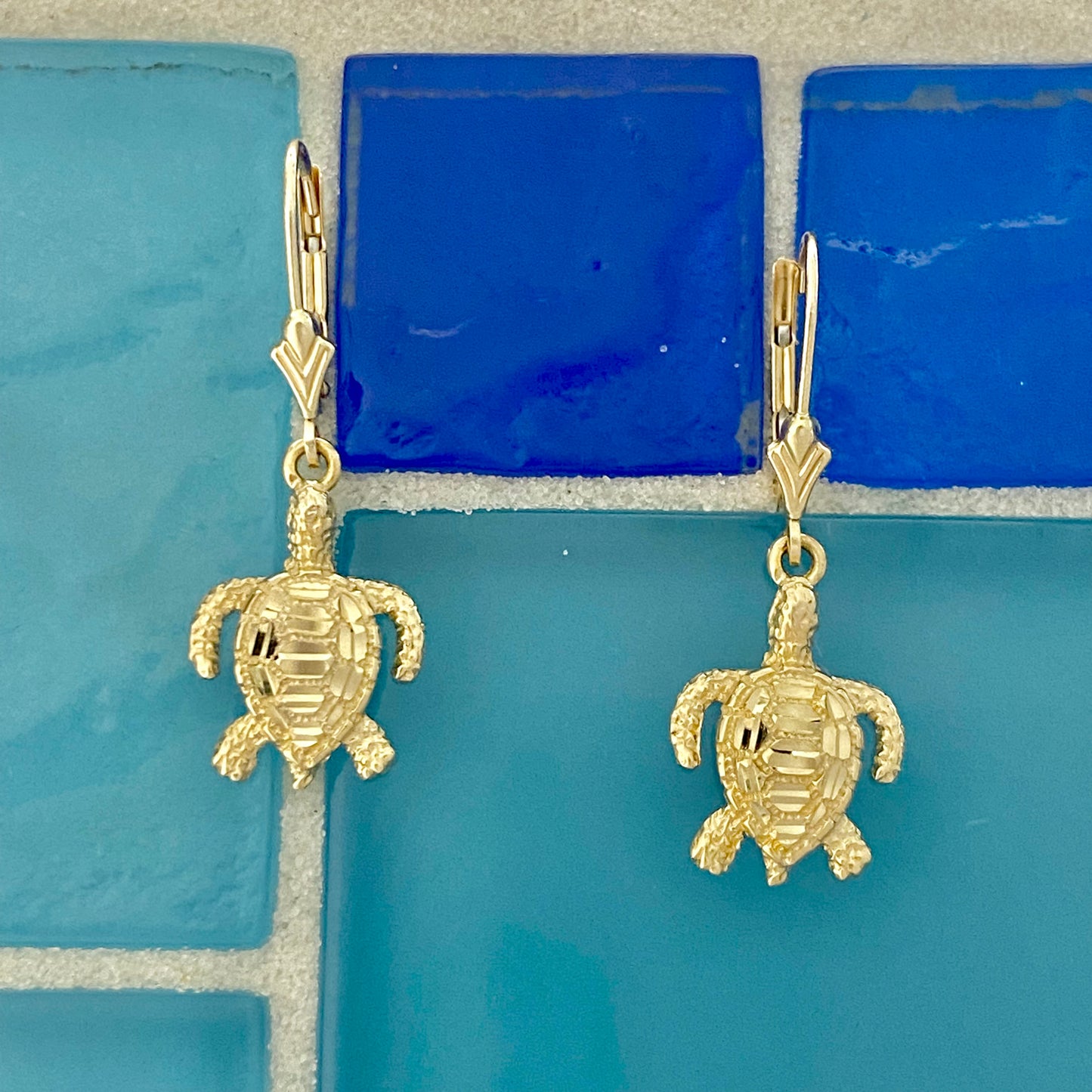 14k Yellow Gold Diamond Cut Turtle Lever Back Earrings