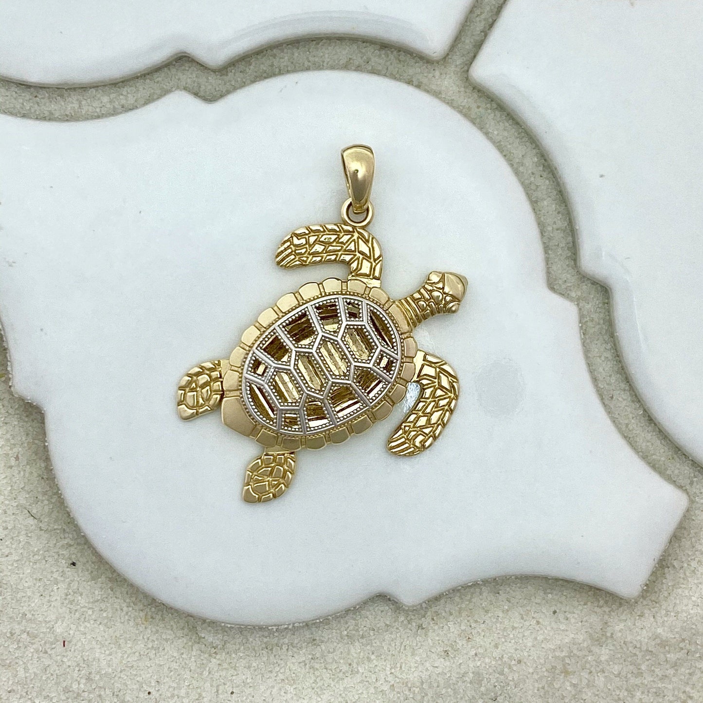 14k 2-Tone Gold Turtle With Movable Flippers Pendant - DePaulas