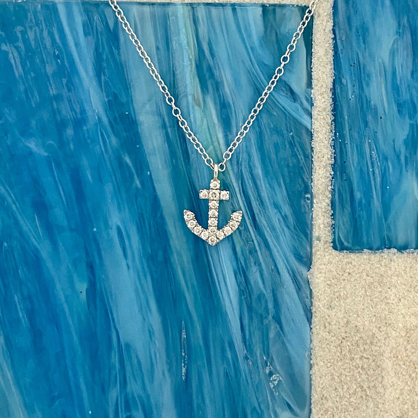 14k White Gold .10cttw Diamond Anchor Pendant Necklace 17.5”
