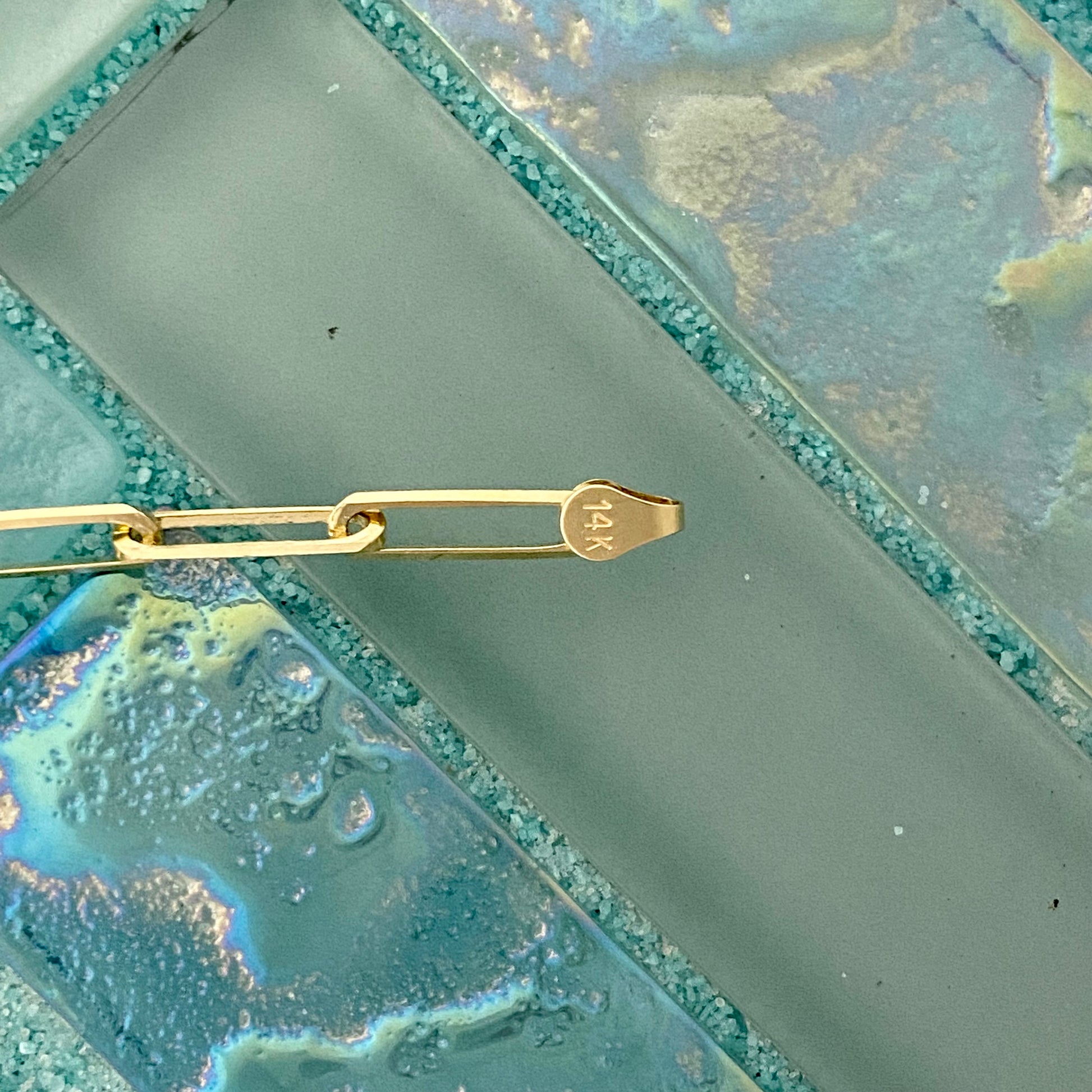 14k Yellow Gold Paperclip Bracelet 7 3/4” - DePaulas
