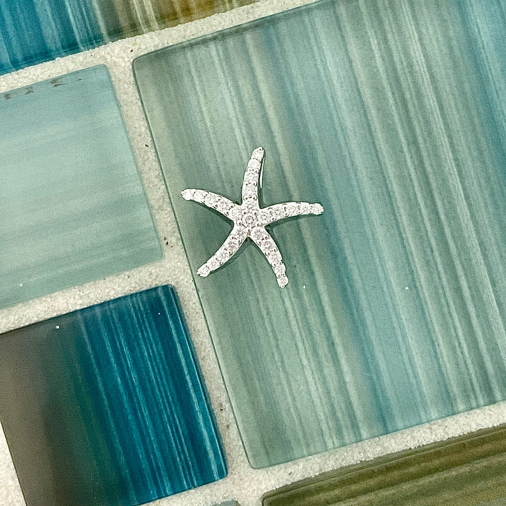 14k White Gold Small .25cttw Diamond Starfish Pendant