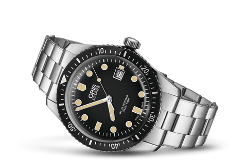 Oris 65 Divers Sixty-Five Black Stainless Steel Watch 	01 733 7720 4054-07 8 21 18 - DePaulas