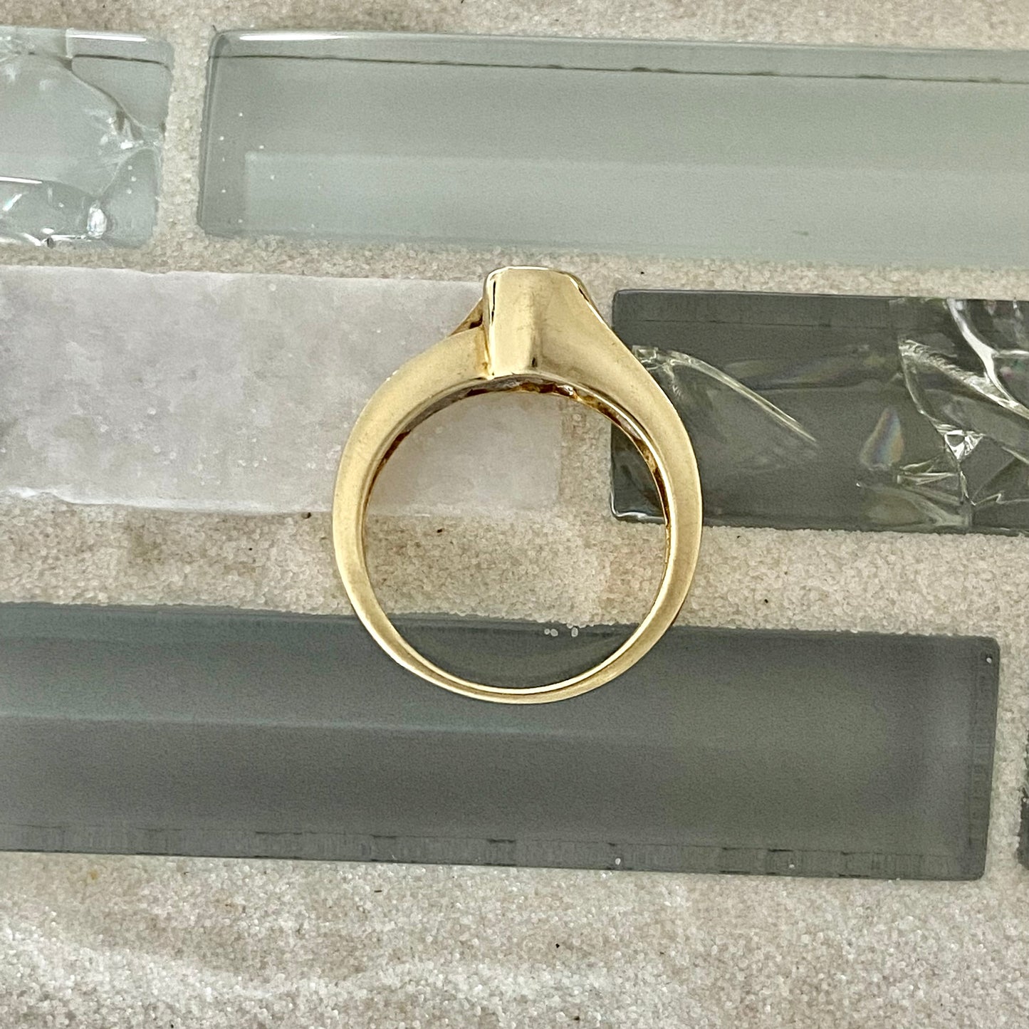 14k Yellow Gold Amethyst With Diamonds Ring Size 6 1/2