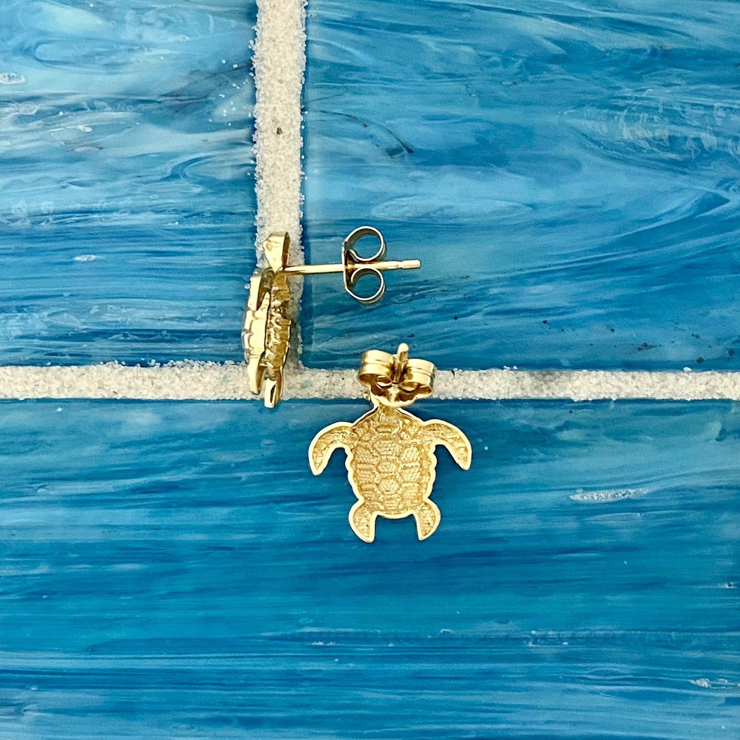 14k 2-Tone Diamond Cut Turtle Post Earrings