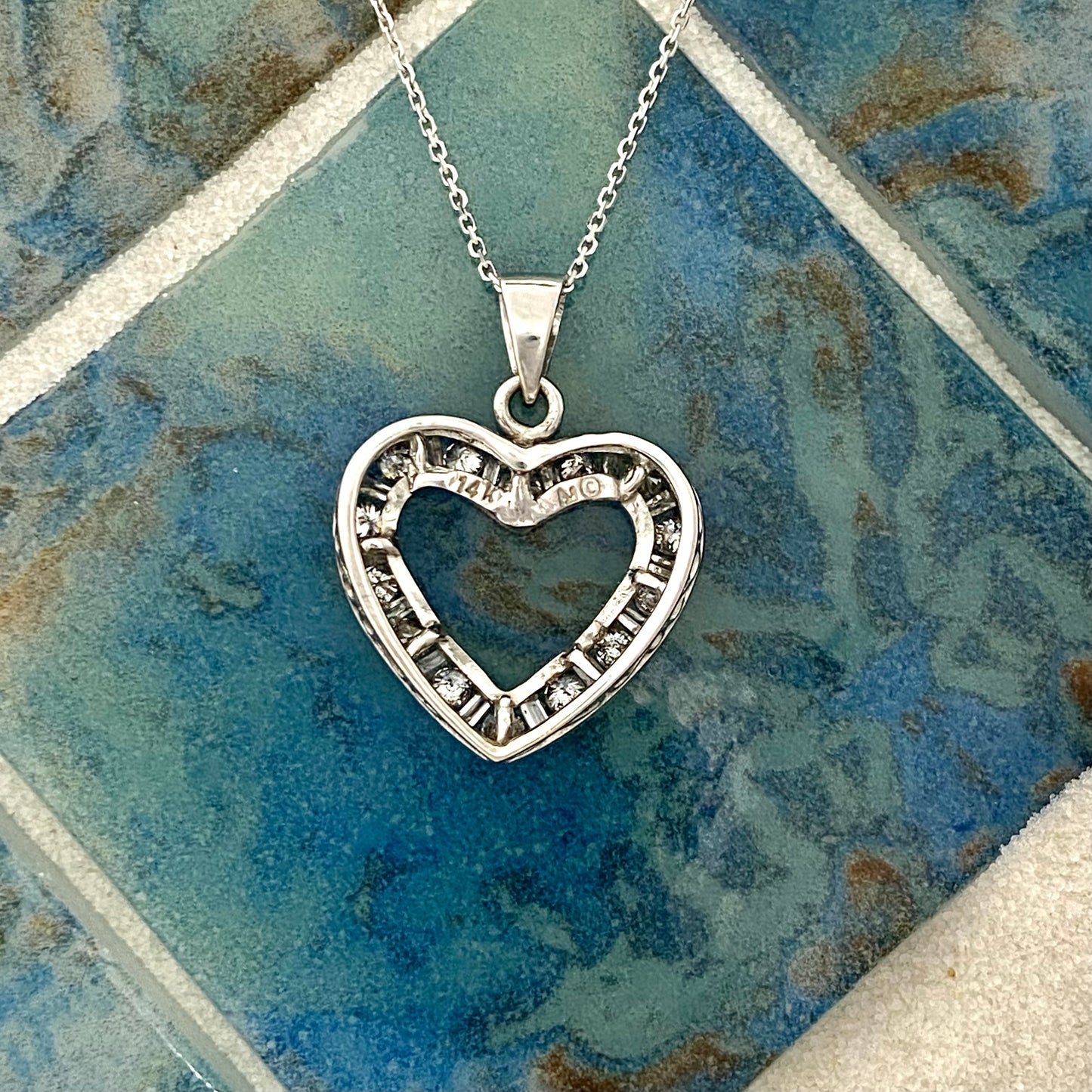 14k White Gold Channel Set Diamond 1.02cttw Heart Necklace