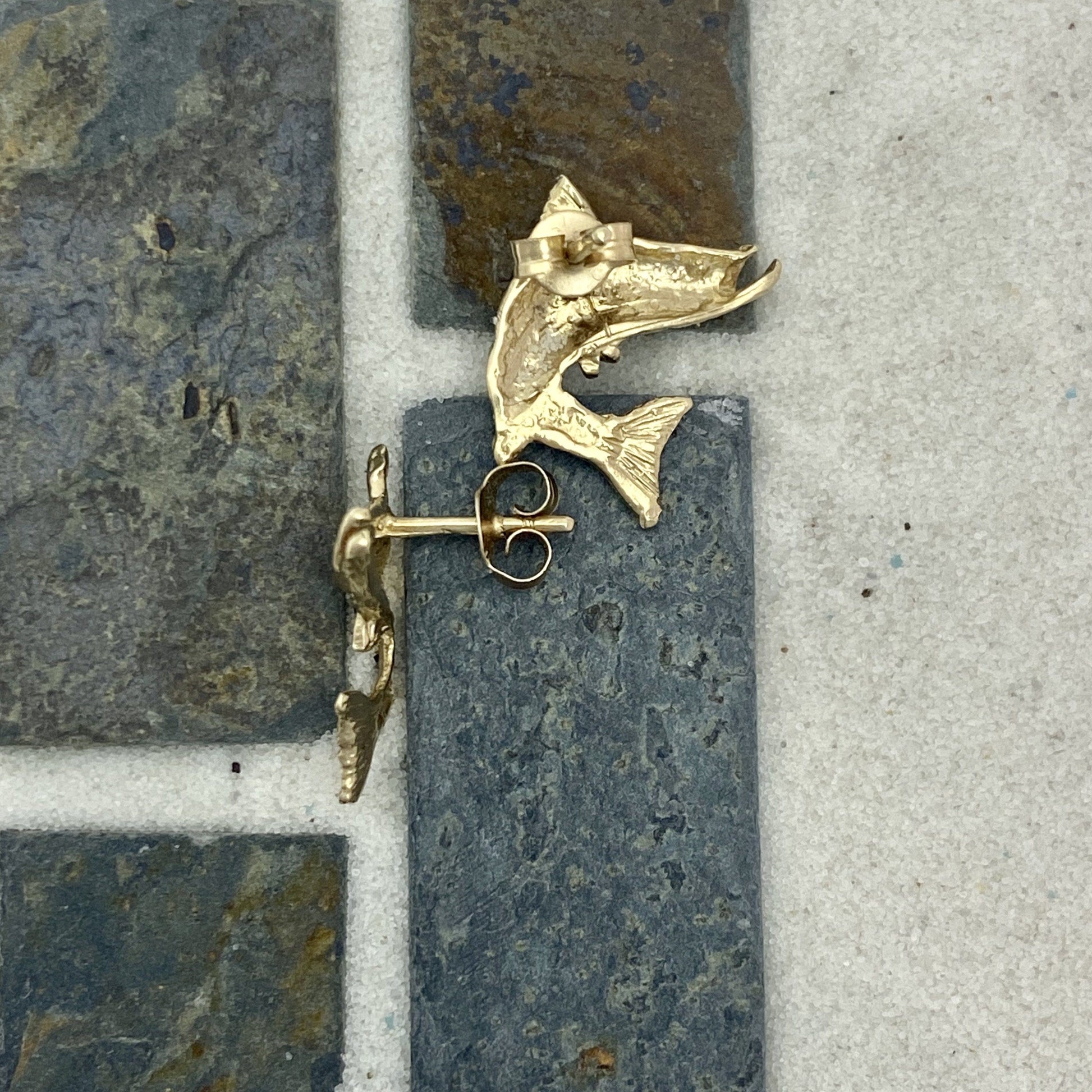 14k Yellow Gold Snook Post Earrings - DePaulas