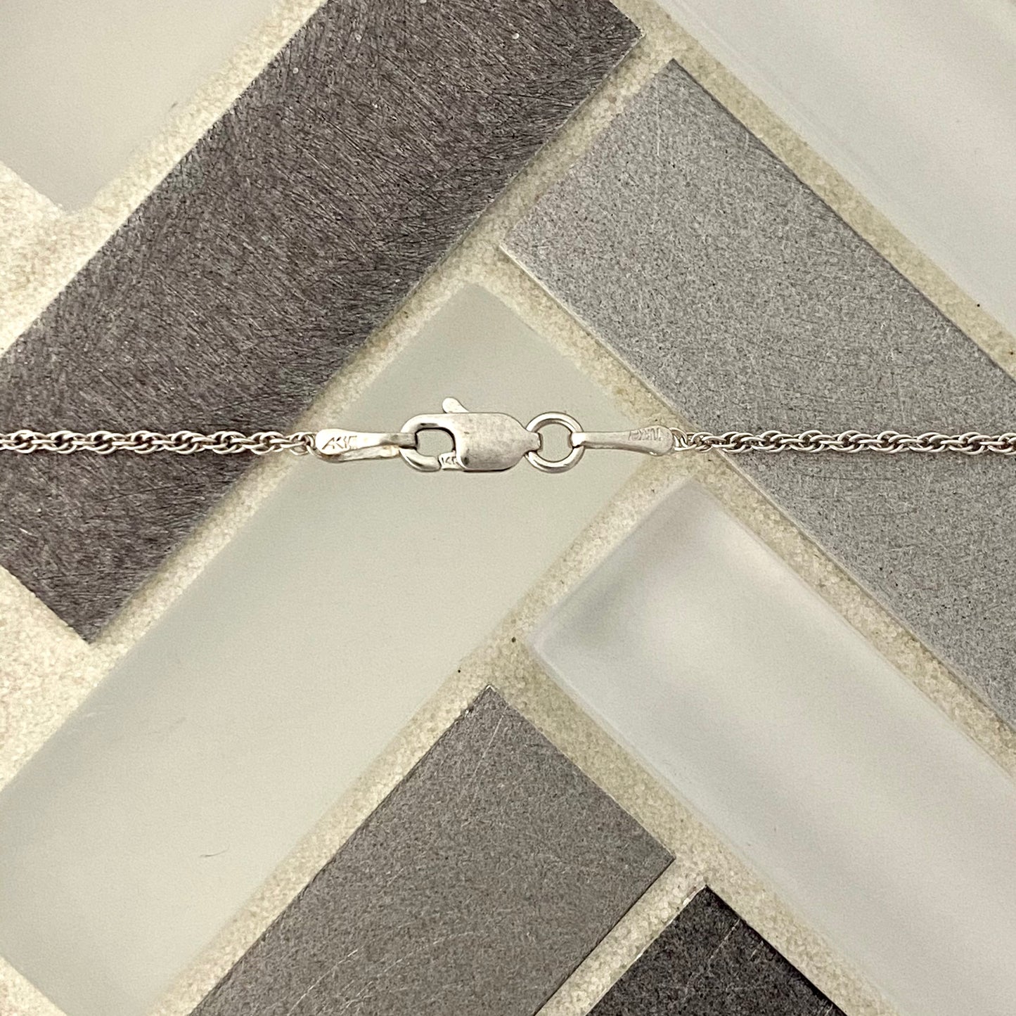 14k White Gold Sapphire 2.54ct with Diamonds .75cttw Necklace 18”