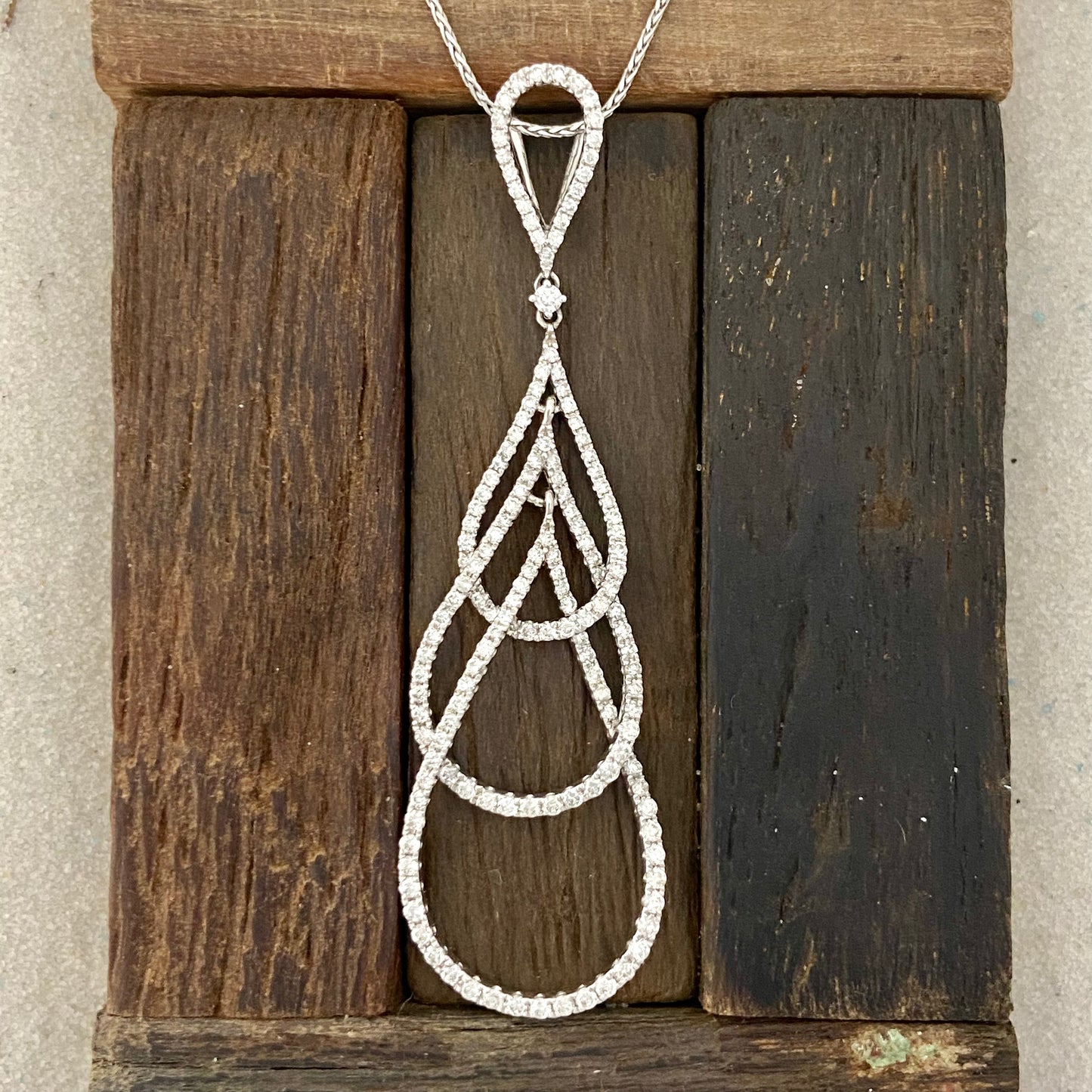 14k White Gold 1.19cttw Moveable Diamond Necklace 16”