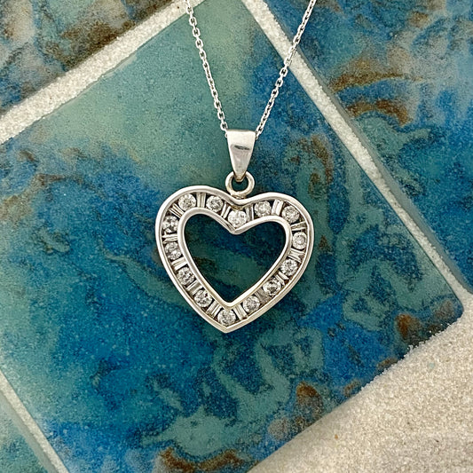 14k White Gold Channel Set Diamond 1.02cttw Heart Necklace