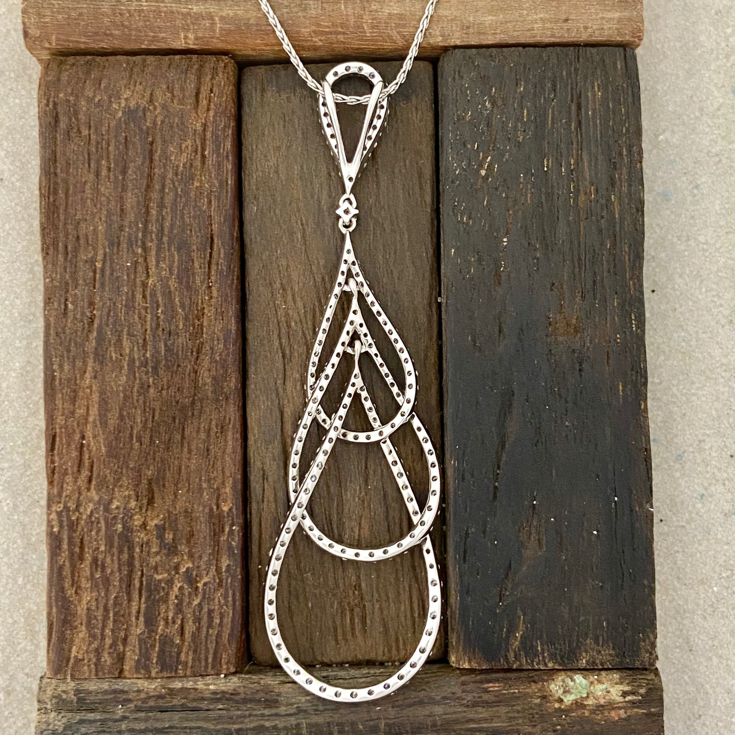 14k White Gold 1.19cttw Moveable Diamond Necklace 16”