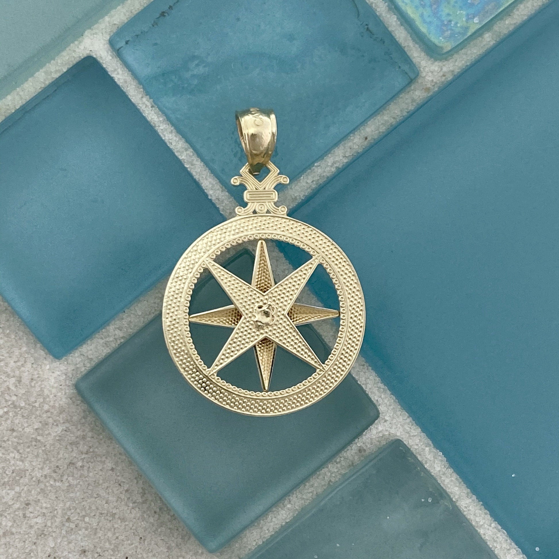 14k 2-Tone Medium Compass Rose Pendant - DePaulas