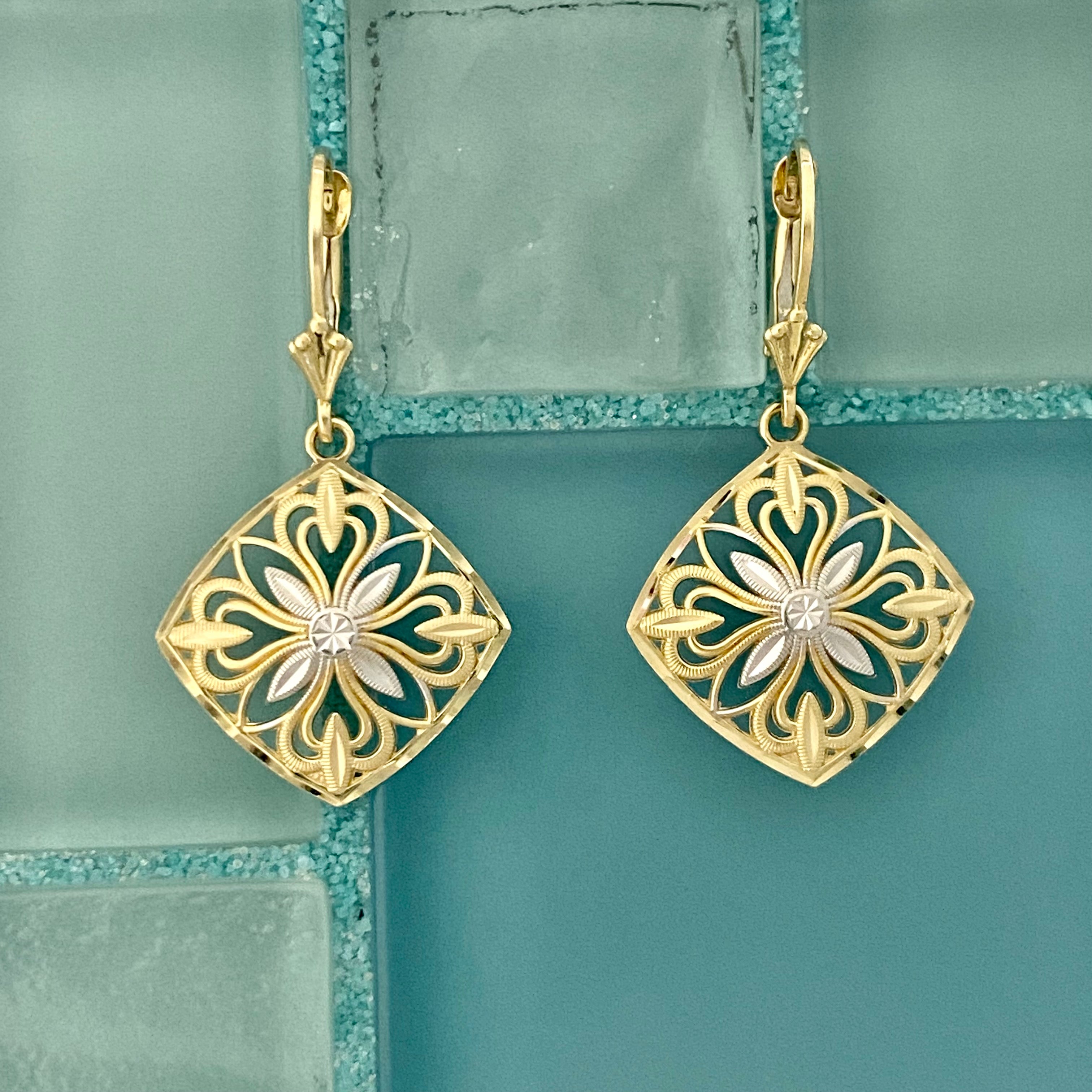 14k 2-Tone Diamond Cut Filigree Lever Back Earrings