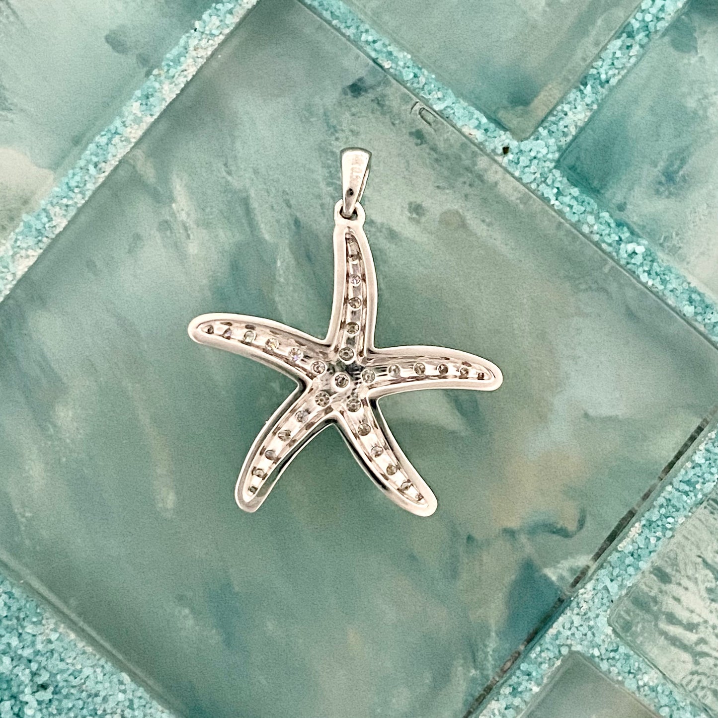 14k White Gold Diamond .50cttw Starfish Pendant