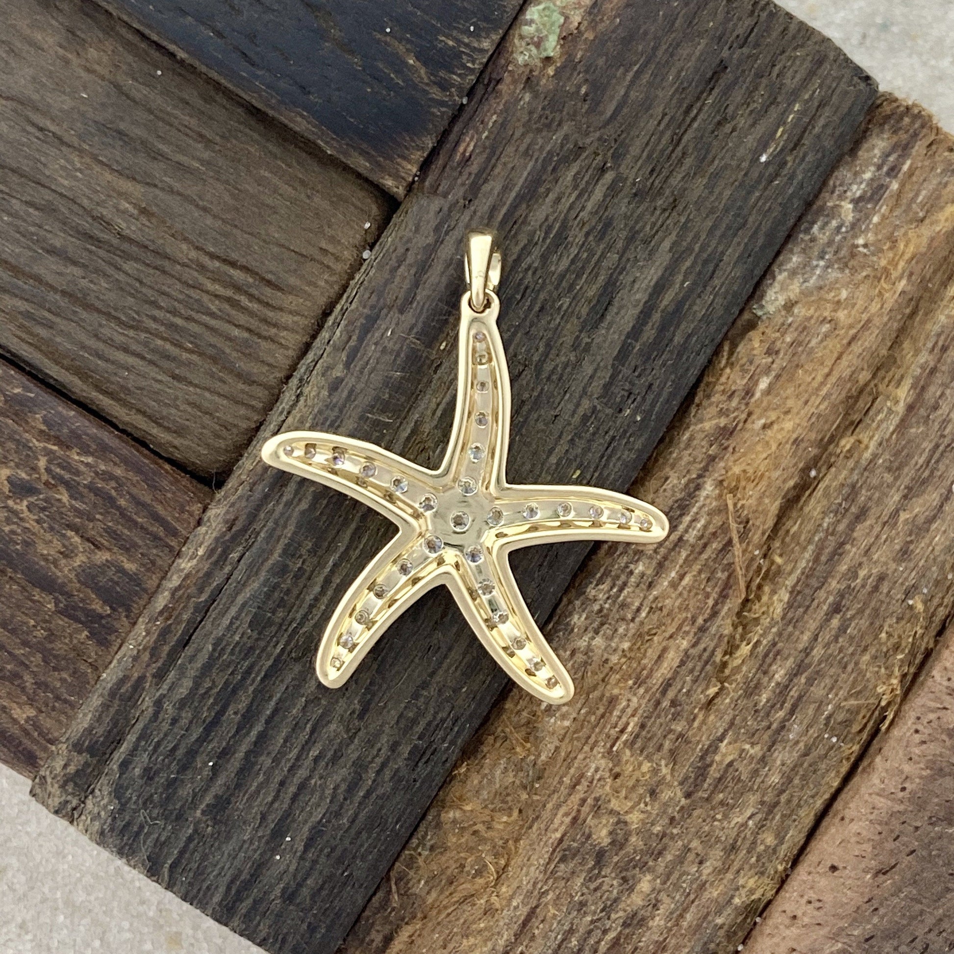 14k Yellow Gold Diamond .50cttw Starfish Pendant - DePaulas